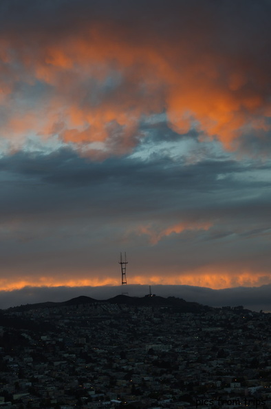 Sutro Tower _amp_ sunset2010d29c116.jpg